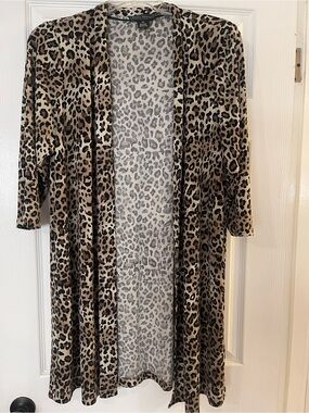 Jessica Howard Leopard Print Open-Front Cardigan in Brown and Black